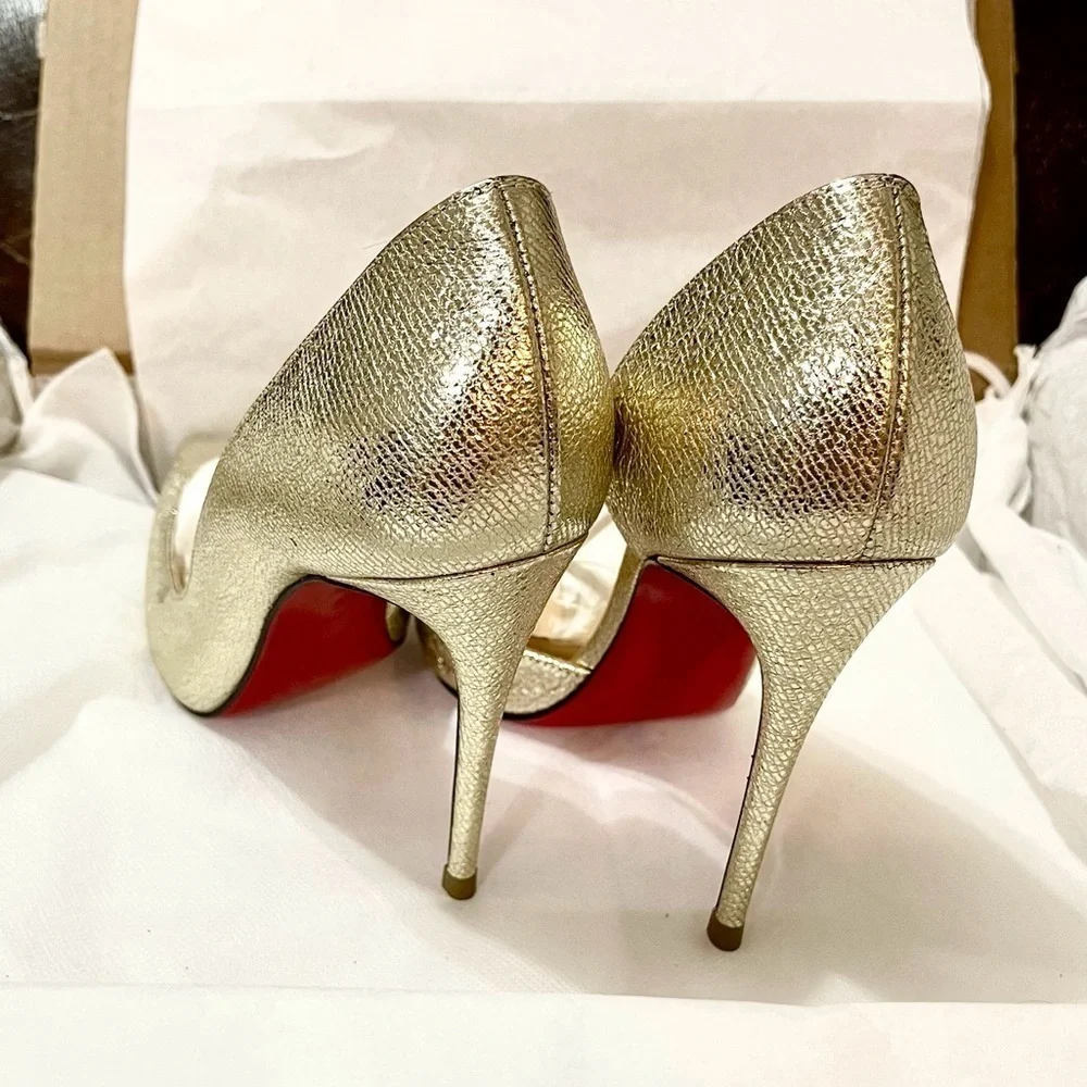 Christian Louboutin iconic ‘Iriza’ champaign gold leather 100mm EU37.5